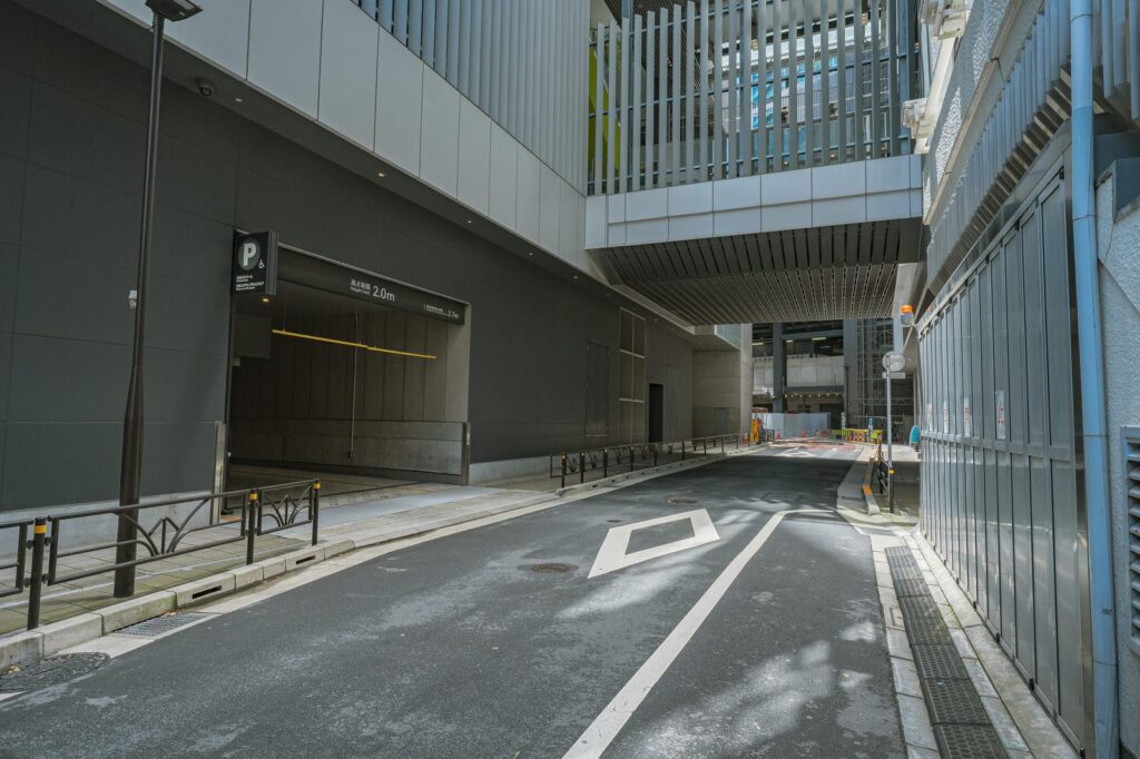 工事された街並み